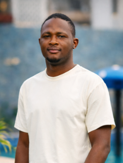 Ariel's profile, a single 27-year-old a man in Petit Abidjan-Youkou