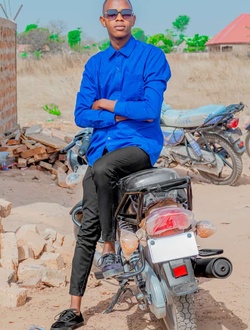 Boubacar's profile, a single 30-year-old a man in Bakia-Bolé