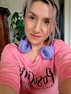 Mariana's profile, a single 35-year-old a woman in Charleroi