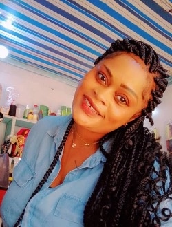 Rosine Charlene's profile, a single 34-year-old a woman in Yaoundé