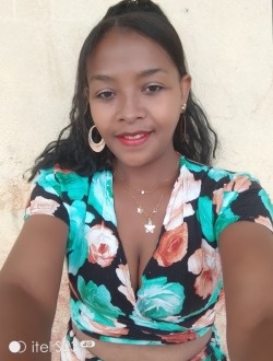 Marie Annicela's profile, a single 34-year-old a woman in Sambava