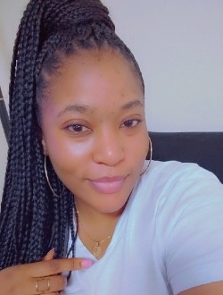 Manuella's profile, a single 33-year-old a woman in Yaoundé