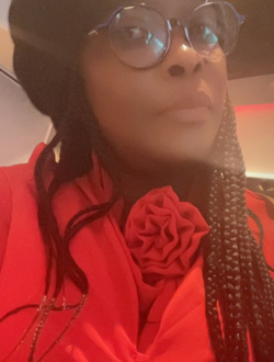 Ketura's profile, a single 33-year-old a woman in ?t Hart