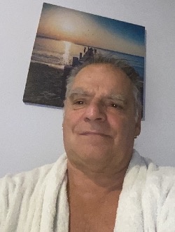 Gogo's profile, a single 66-year-old a man in Châtonnaye