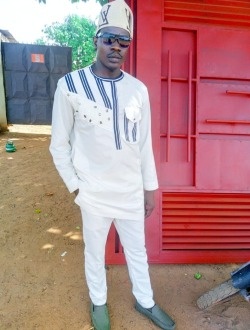 profile picture 0
