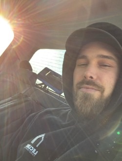 Nickolas's profile, a single 30-year-old a man in Drummondville