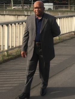 Immann's profile, a single 51-year-old a man in Kribi