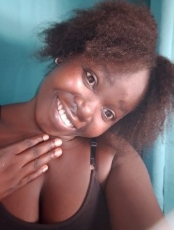 Ruth's profile, a single 26-year-old a woman in Garou