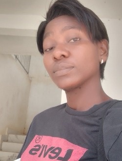 Souzi's profile, a single 40-year-old a woman in Abou