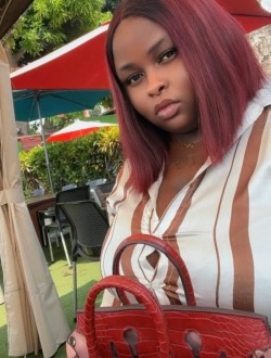 Deborah's profile, a single 26-year-old a woman in Brazzaville