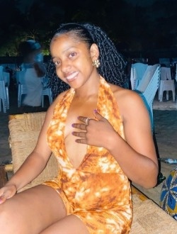 Samirah's profile, a single 24-year-old a woman in 1ER Arrondissement