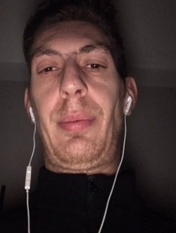 Tom's profile, a single 36-year-old a man in Saales