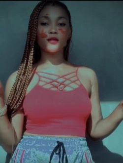 Mardiya's profile, a single 27-year-old a woman in Lomé