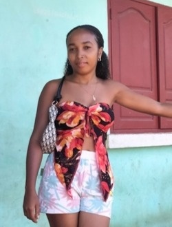 Denisia's profile, a single 26-year-old a woman in Sambava