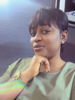 Hannah's profile, a single 31-year-old a woman in Douala