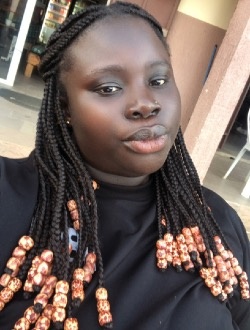 Marcelline's profile, a single 27-year-old a woman in Abidjan
