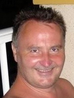 Julien's profile, a single 53-year-old a man in Gembloux