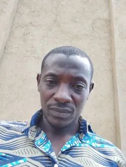 Dista's profile, a single 40-year-old a man in Bujumbura