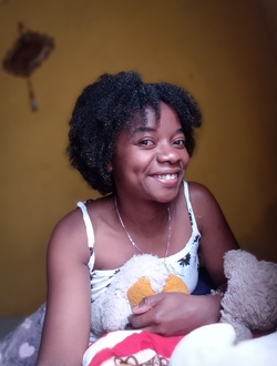 Malala's profile, a single 33-year-old a woman in 67 Ha