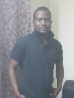 Rasaki's profile, a single 36-year-old a man in Lomé