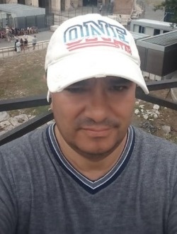 Henry's profile, a single 56-year-old a man in Bogotá