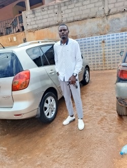 Jovani's profile, a single 26-year-old a man in Yaoundé