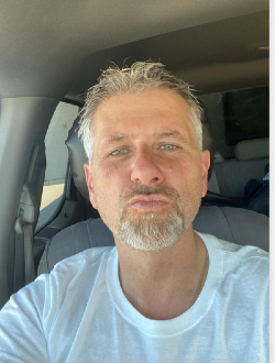 Eric's profile, a single 52-year-old a man in Lac-Etchemin