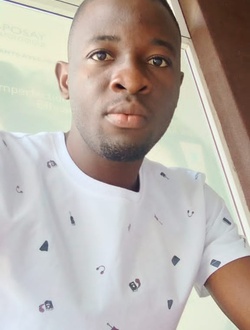 Mohamed's profile, a single 33-year-old a man in Petit Abidjan-Youkou