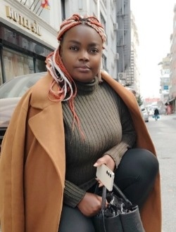 Henriette's profile, a single 40-year-old a woman in Istanbul