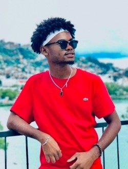 James's profile, a single 23-year-old a man in Itaosy