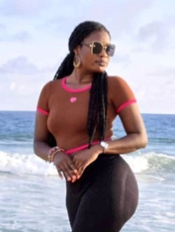 Mondesir's profile, a single 26-year-old a woman in Abi