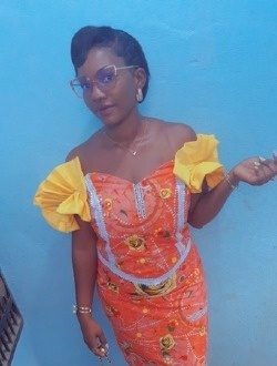 Cathy's profile, a single 26-year-old a woman in Abang