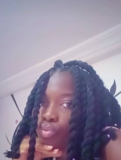 Astride's profile, a single 24-year-old a woman in Petit Abidjan-Youkou