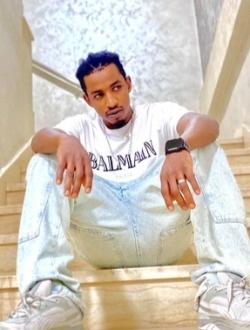 Djallo's profile, a single 26-year-old a man in Oulfa