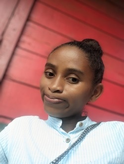 Christine Felixia's profile, a single 24-year-old a woman in Toamasina