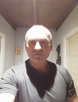Mirek's profile, a single 52-year-old a man in Espalion