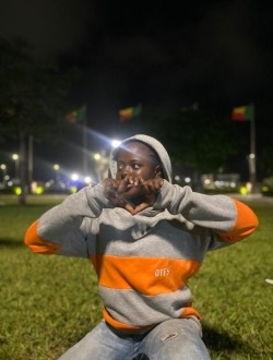 profile picture 0