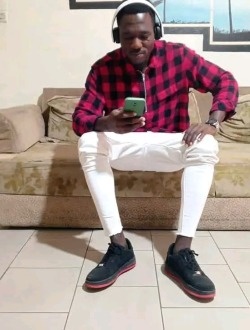 profile picture 0