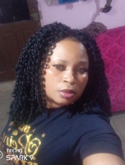 Loveline's profile, a single 36-year-old a woman in Libreville