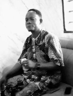 Dona's profile, a single 29-year-old a man in Adamé