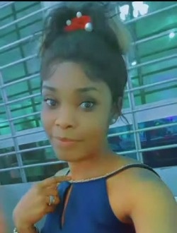 Armelle's profile, a single 36-year-old a woman in Douala