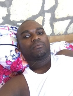 Alain Patrick's profile, a single 40-year-old a man in Abang