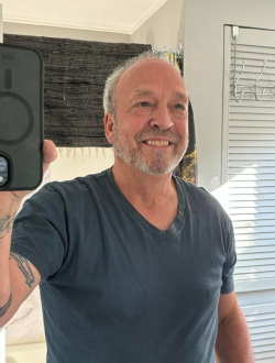 Pierre's profile, a single 67-year-old a man in Lachute