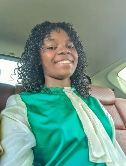 Christelle's profile, a single 22-year-old a woman in 1ER Arrondissement