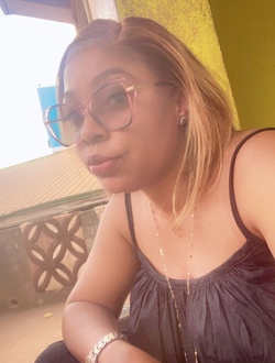 Élysée's profile, a single 40-year-old a woman in Yaoundé