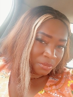 Antoinette Arielle's profile, a single 42-year-old a woman in Yaoundé