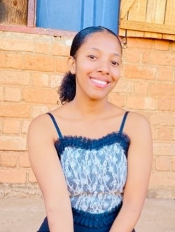 Enica's profile, a single 20-year-old a woman in 67 Ha