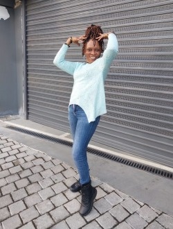 Evelyne's profile, a single 48-year-old a woman in Batroun