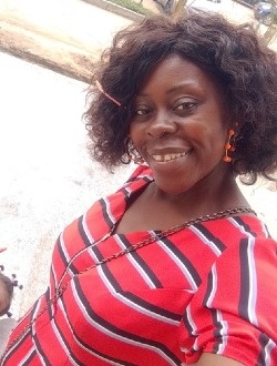 Huguette's profile, a single 38-year-old a woman in Douala