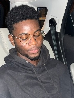 Jocelyn's profile, a single 23-year-old a man in Conakry